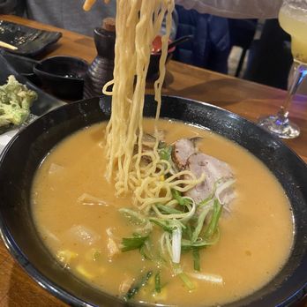 Tekka Sushi - Ramen - Japanese Near Me - Elk Grove Village, Illinois