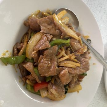 Garden Thai Rialto - Huge serving of pad ka prow - Thai Near Me - Rialto, California Garden Thai Rialto - Huge serving of pad ka prow - Thai Near Me - Rialto, California