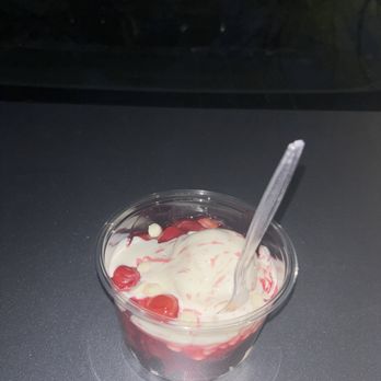 Leduc's Frozen Custard - Ice Cream & Frozen Yogurt Near Me - Wales, Wisconsin