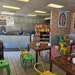 Mi Reyna tortillería y taquería