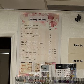 Queen Nails - Prices as of March 2022 - Nail Salons Near Me - Los Angeles, California Queen Nails - Prices as of March 2022 - Nail Salons Near Me - Los Angeles, California