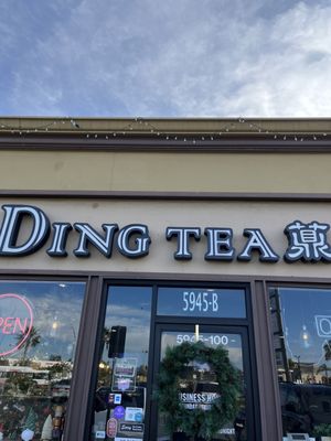 Ding Tea Balboa by null