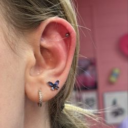 Groovy Peach Piercing