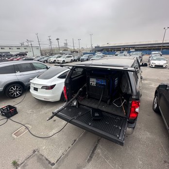 No Line Charging LLC - Mobile EV Charging a EV Tesla in Los Angeles - Roadside Assistance Near Me - Long Beach, California No Line Charging LLC - Mobile EV Charging a EV Tesla in Los Angeles - Roadside Assistance Near Me - Long Beach, California