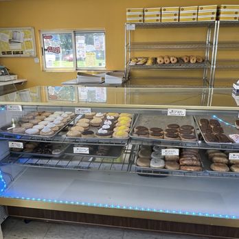 Mel-O-Cream Donuts - Donuts Near Me - Springfield, Illinois