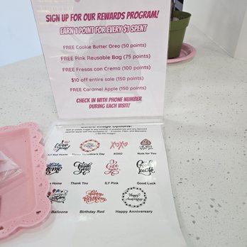Dipped By Dee - Desserts Near Me - Las Vegas, Nevada Dipped By Dee - Desserts Near Me - Las Vegas, Nevada