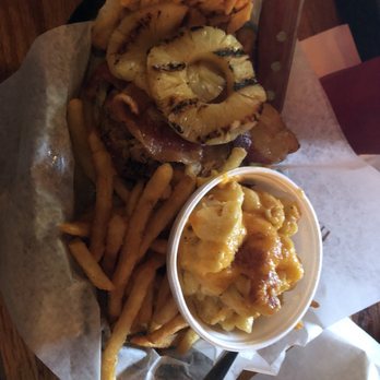 Meat BBQ - Chingorilla with pulled pork and sides of Mac and fries - Barbeque Near Me - Lansing, Michigan Meat BBQ - Chingorilla with pulled pork and sides of Mac and fries - Barbeque Near Me - Lansing, Michigan