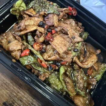 Sichuan Sizzling - Jalapeño pork stir fry - Szechuan Near Me - La Puente, California Sichuan Sizzling - Jalapeño pork stir fry - Szechuan Near Me - La Puente, California