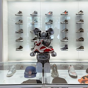 nike air raid black gold green