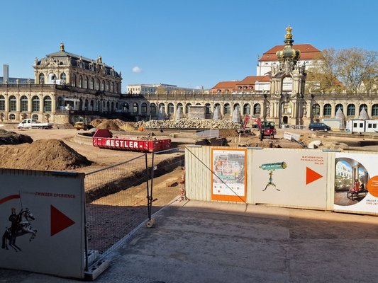 Dresden Zwinger by null
