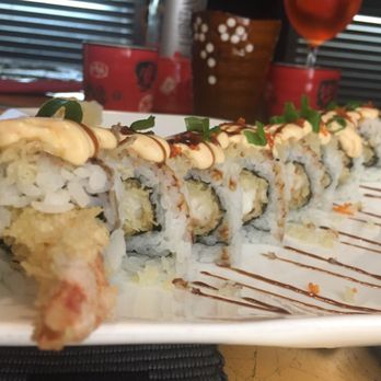 Da Kou - Specialty roll with shrimp tempura and spicy mayo - Ramen Near Me - Florence, FI