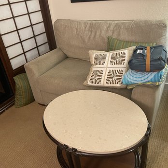 Napili Kai Beach Resort - Non straighten and pillows on floor. - Hotels Near Me - Lahaina, Hawaii Napili Kai Beach Resort - Non straighten and pillows on floor. - Hotels Near Me - Lahaina, Hawaii