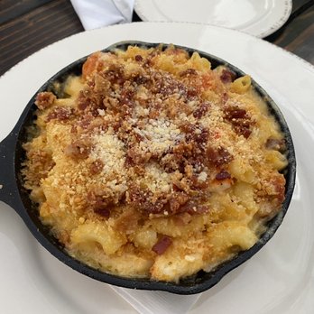 Bluewater Grill - Lobster  Mac & cheese  w/  bacon - Seafood Near Me - Santa Barbara, California