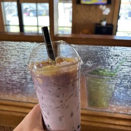 Ube crème brûlée boba Ube crème brûlée boba