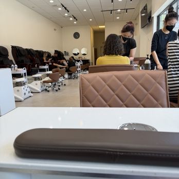 7th Nail Parlor - Inside - Nail Salons Near Me - Boca Raton, Florida