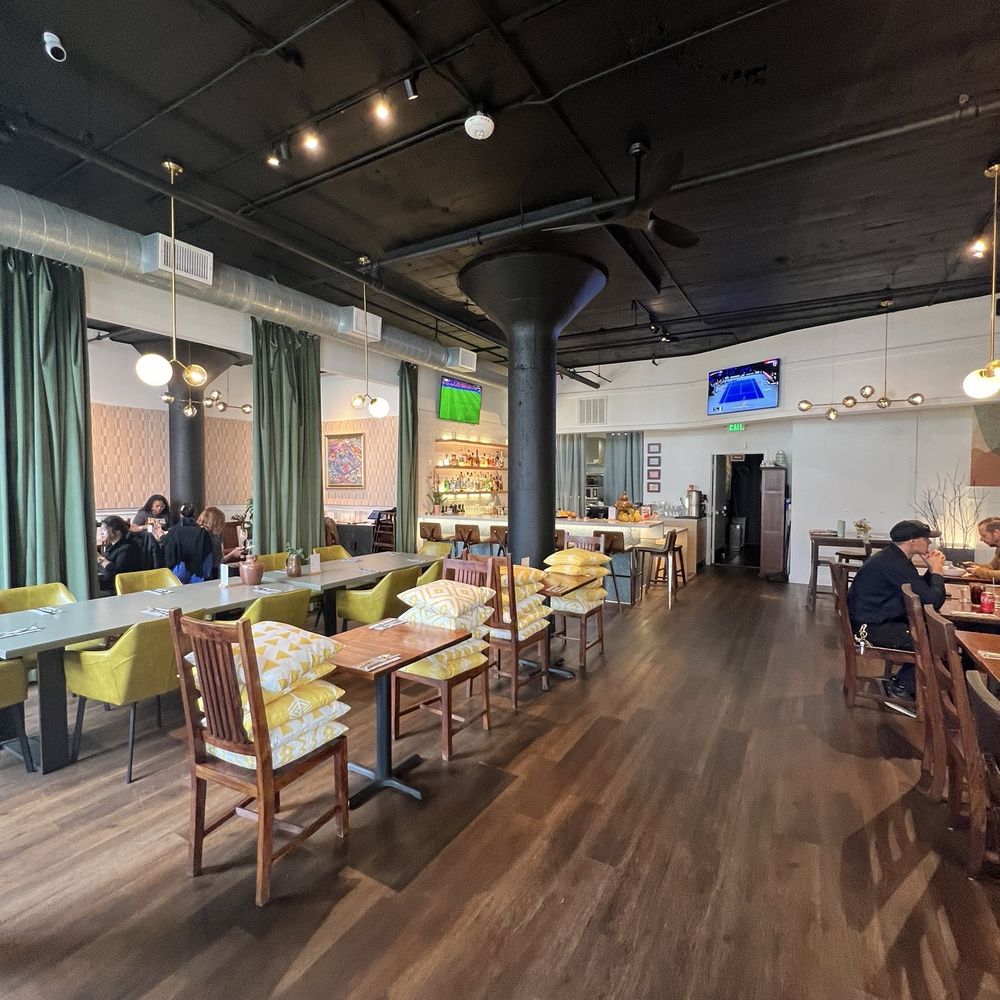 Interior - dine-inn area