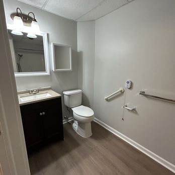 Squeaky Clean Service - Office Cleaning Near Me - West Chester, Pennsylvania Squeaky Clean Service - Office Cleaning Near Me - West Chester, Pennsylvania