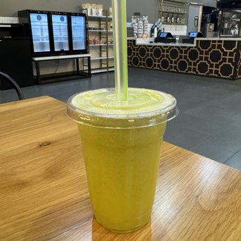 Four Corners Eatery - Green Power drink is my favorite! - Delis Near Me - Redlands, California