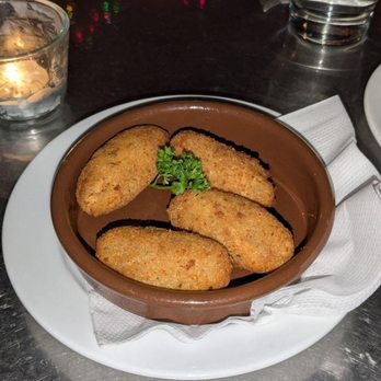 Costa Brava - CROQUETAS DE JAMÓN - Iberico ham croquettes. - Tapas Bars Near Me - San Diego, California Costa Brava - CROQUETAS DE JAMÓN - Iberico ham croquettes. - Tapas Bars Near Me - San Diego, California