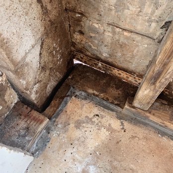 Central Pacific Specialty Contractors - Gap between foundation & stucco wall that Mike at Central Pacific found! - General Contractors Near Me - Street, Hawaii Central Pacific Specialty Contractors - Gap between foundation & stucco wall that Mike at Central Pacific found! - General Contractors Near Me - Street, Hawaii