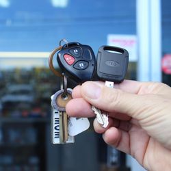 Salz Lock & Safe - When it comes to locks, we're the key players in town. Come and copy your house keys, office keys, and car keys BEFORE you get locked out.