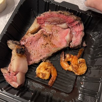 Texas Roadhouse - Supposed to be a 14oz prime rib - Steakhouses Near Me - Wake Forest, North Carolina