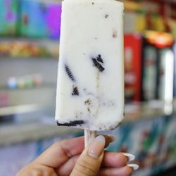 Paleteria La Cachanilla