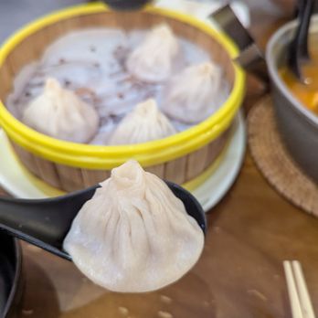 Din Soup Dumplings - Soup Dumpling - Dim Sum Near Me - Brooklyn, New York