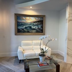 Harbor Dental - Beautiful relaxing artwork throughout the building. Comfortable seating.