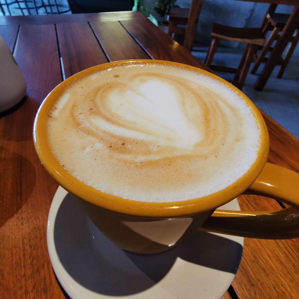 Cafeína - Cappuccino alto - Bakeries Near Me - Tulum, ROO Cafeína - Cappuccino alto - Bakeries Near Me - Tulum, ROO