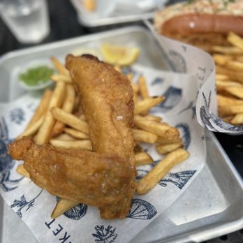 MARKET Seafood Eatery - Fish and chips - Seafood Near Me - Edmonds, Washington