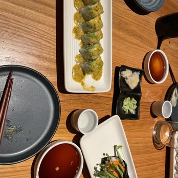 Bamboo Sushi - Green Machine roll, Spicy Salmon handroll, sake - Sushi Bars Near Me - Seattle, Washington