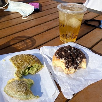Cafe Dulce - Green Tea Donut $3, Oreo Donut $3, Iced Tea $3.25 - Coffee & Tea Near Me - Los Angeles, California Cafe Dulce - Green Tea Donut $3, Oreo Donut $3, Iced Tea $3.25 - Coffee & Tea Near Me - Los Angeles, California