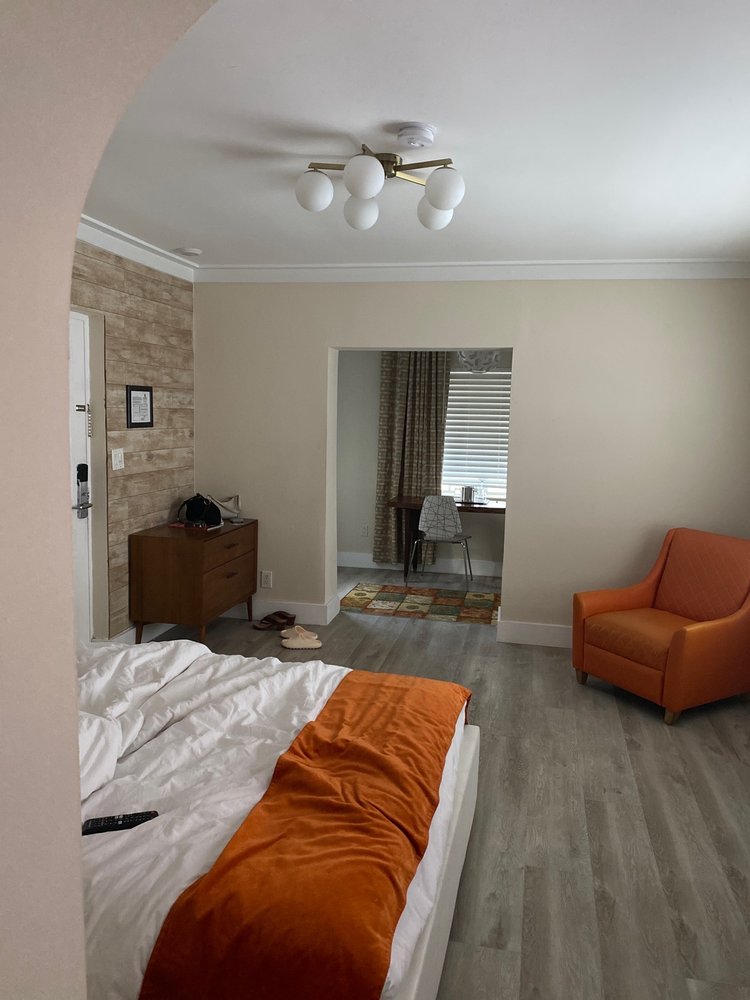 CHESTERFIELD HOTEL Updated September 2024 206 Photos & 344 Reviews