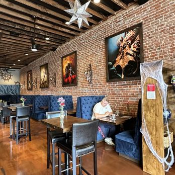 Captains Grill - Upland - Seafood Near Me - Upland, California