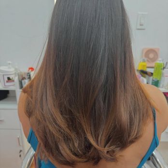 Kiara's Beauty Salon - Blow Dry/Out Services Near Me - Staten Island, New York Kiara's Beauty Salon - Blow Dry/Out Services Near Me - Staten Island, New York