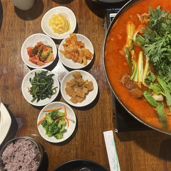 Modoo Restaurant - side dishes - Korean Near Me - Lynnwood, Washington Modoo Restaurant - side dishes - Korean Near Me - Lynnwood, Washington