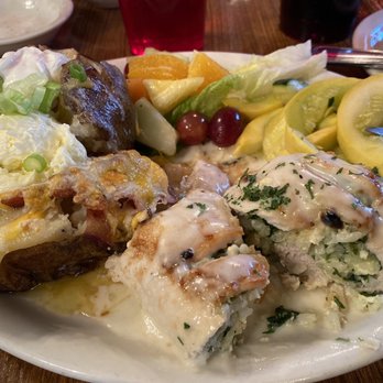 Grizzly Cafe - Acorn Chicken - American Near Me - Wrightwood, California