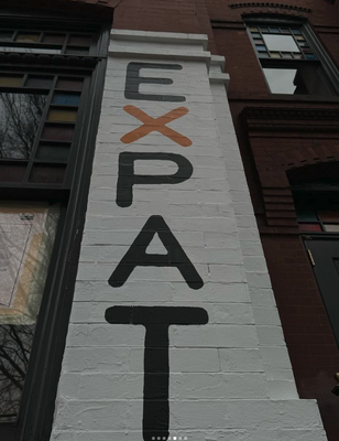 Expat by null