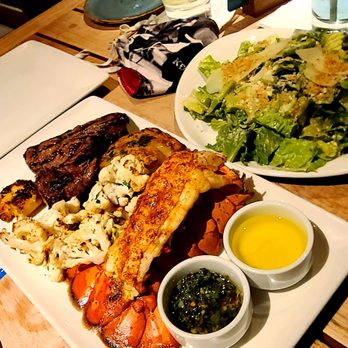 Jake's - 5/5 Top Sirloin, Shrimp & Lobster - New American Near Me - Del Mar, California