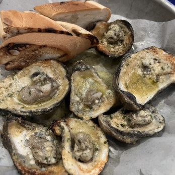 The Rouxpour - Katy - Cajun/Creole Near Me - Katy, Texas