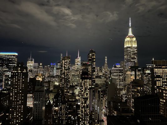 Somewhere Nowhere NYC - Lounge, Nightclub & Rooftop Pool by null
