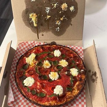 Milly’s Pizza In The Pan - Pizza Near Me - Chicago, Illinois
