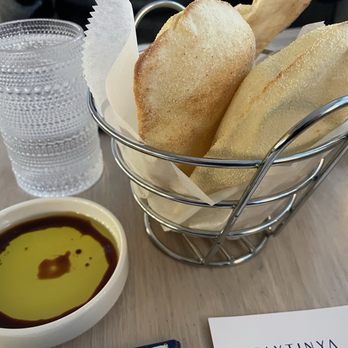 Zaytinya - Pita bread and olive oil - Greek Near Me - Washington, DC, District of Columbia