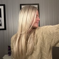 Drybar St. Louis - Clayton - Blowout