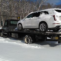 Whitney Towing - Rain sleet or snow . 24/7