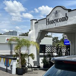Honeycomb Bread Bakers - Storefront