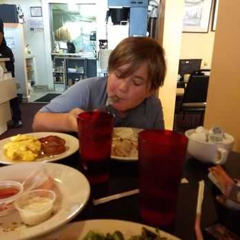 Good Day Cafe - Yummmmm - Breakfast & Brunch Near Me - Vallejo, California
