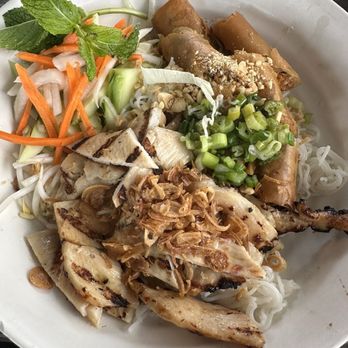 Love Pho Cafe - Vermicelli Pick and Mix with Chicken - Vietnamese Near Me - Thousand Oaks, California