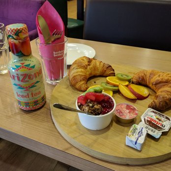 Süss - Bakeries Near Me - Berlin, BE Süss - Bakeries Near Me - Berlin, BE